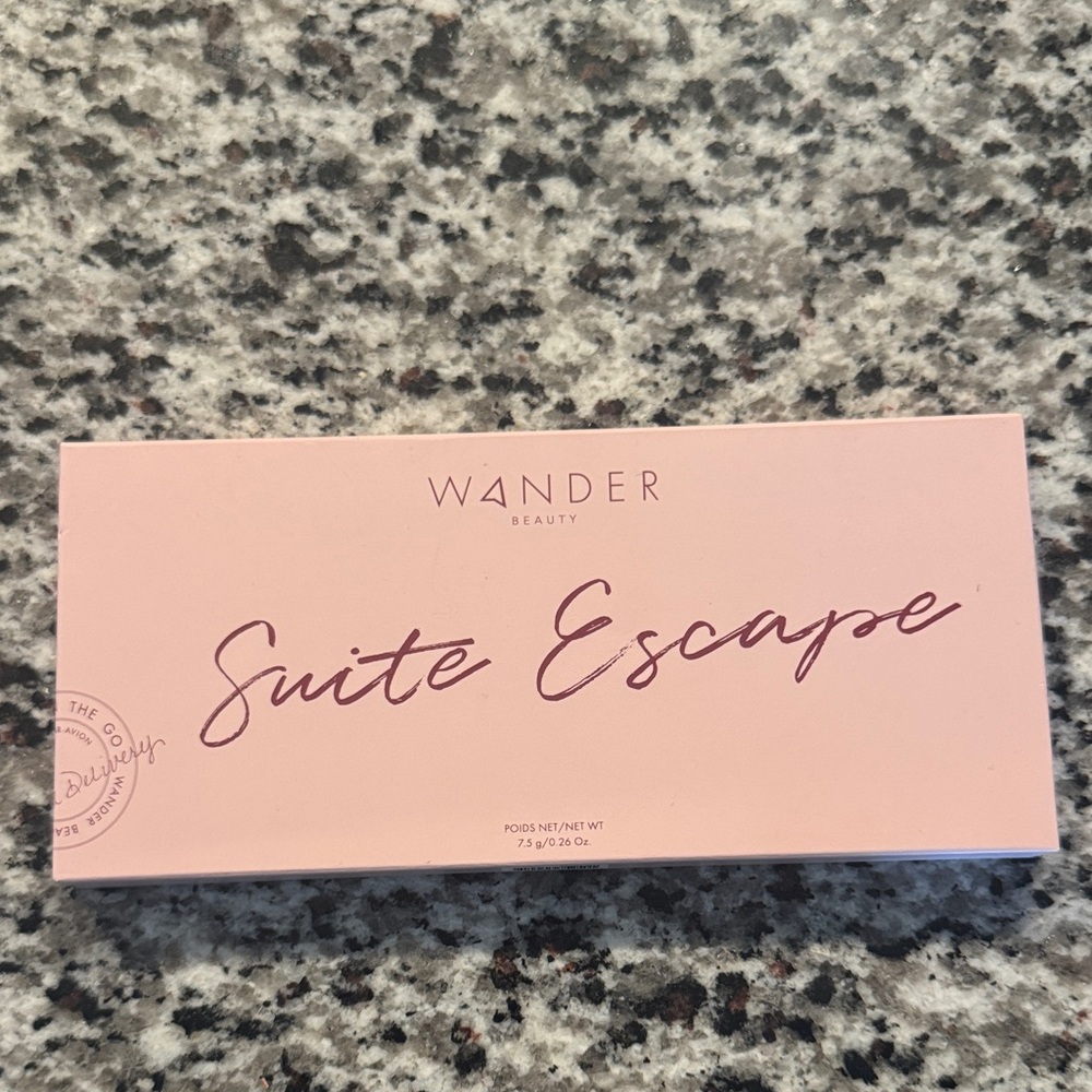 Wander Beauty Suite Escape Palette - Soft Pink